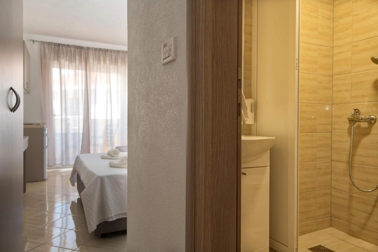 Apartments Capeta Neum Exterior photo